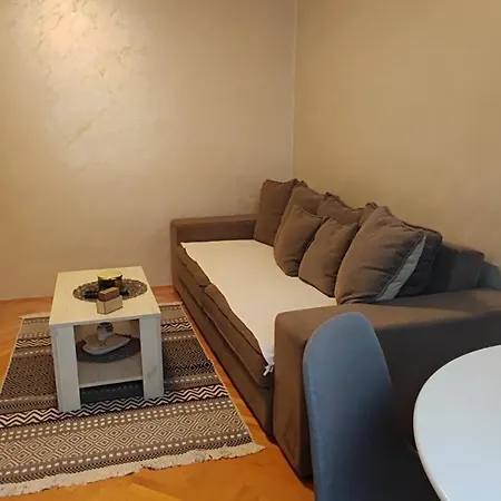 Stan Na Dan Centar Apartment Bijeljina
